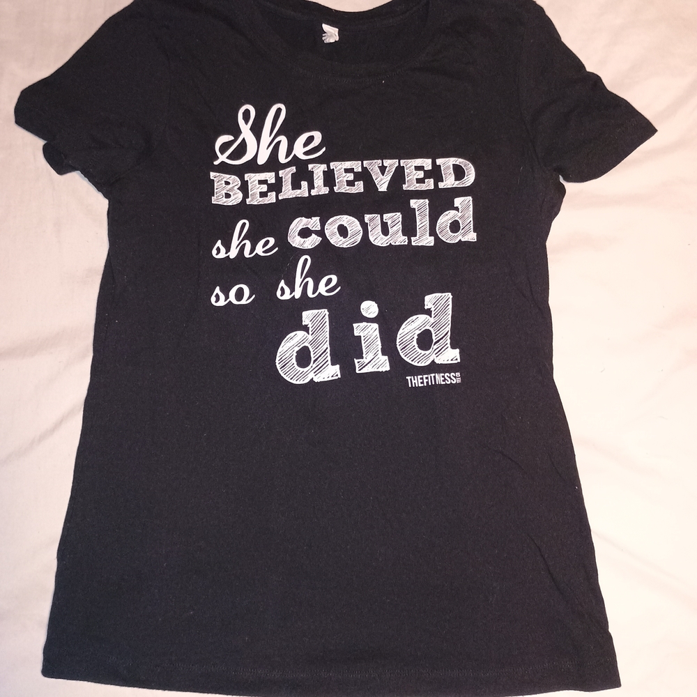👗(B3G1) Women's Graphic Fitness Tee